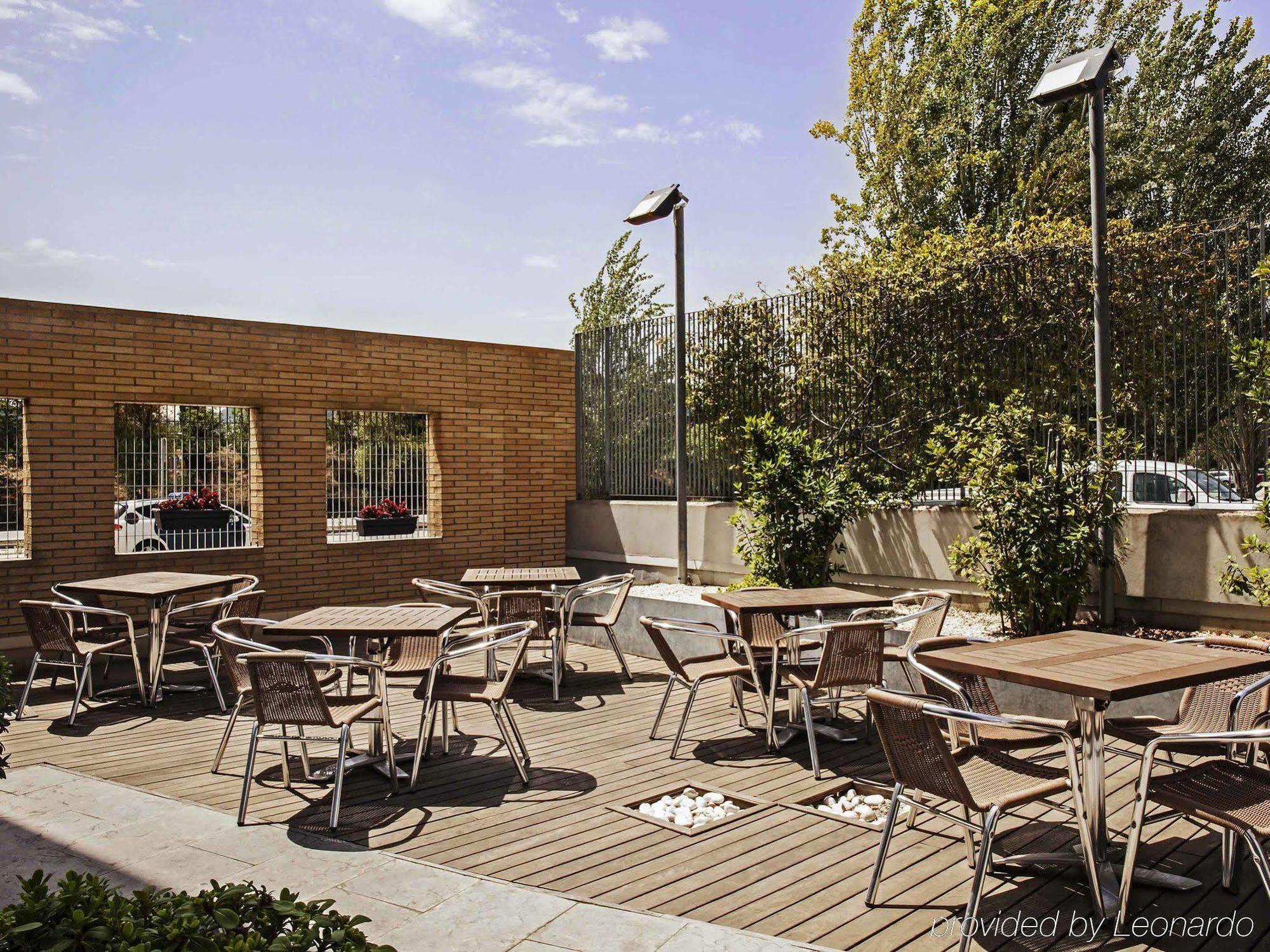 Hotel Ibis Barcelona Molins De Rei Exteriér fotografie