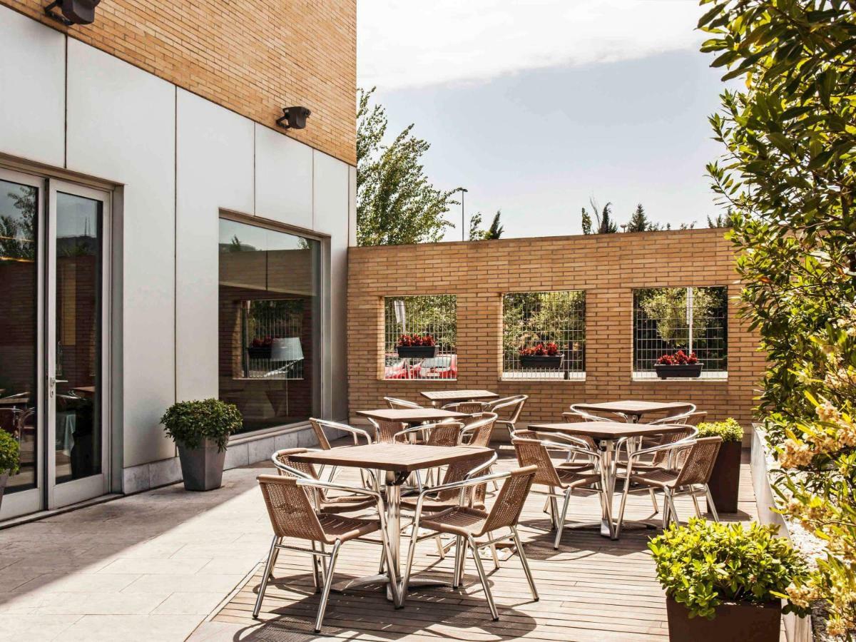 Hotel Ibis Barcelona Molins De Rei Exteriér fotografie