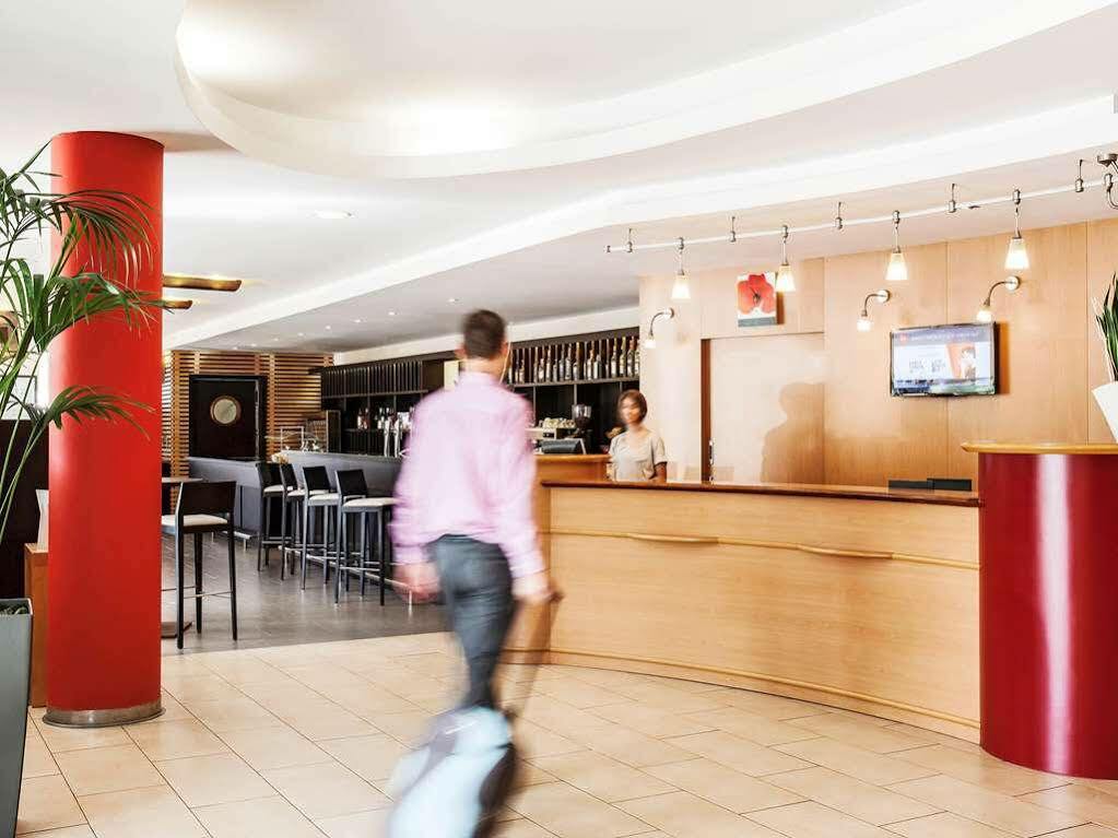 Hotel Ibis Barcelona Molins De Rei Exteriér fotografie