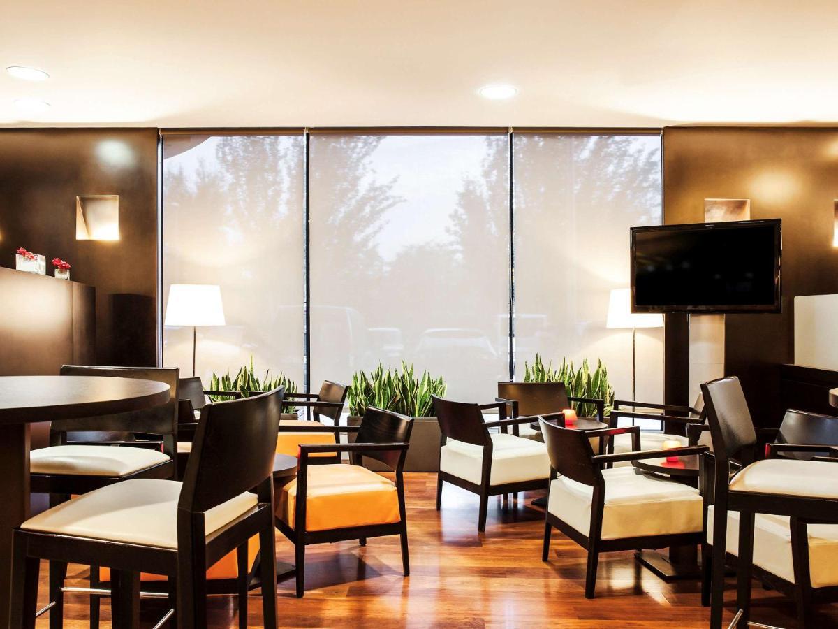 Hotel Ibis Barcelona Molins De Rei Exteriér fotografie